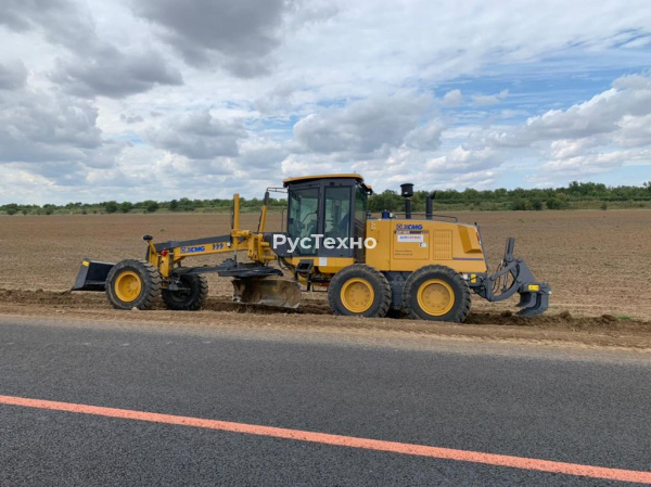 Грейдер XCMG GR1905T