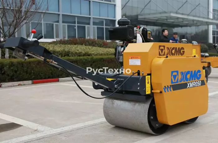 Ручной двухвальцовый каток XCMG XMR050