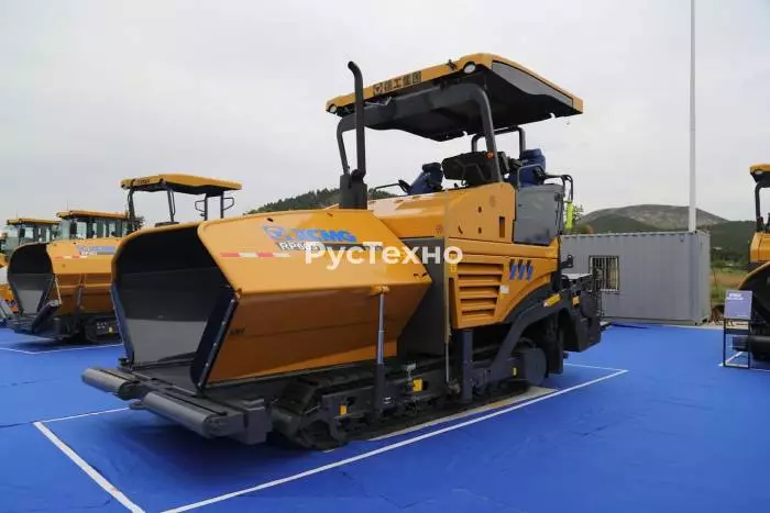 Асфальтоукладчик XCMG RP603Pro