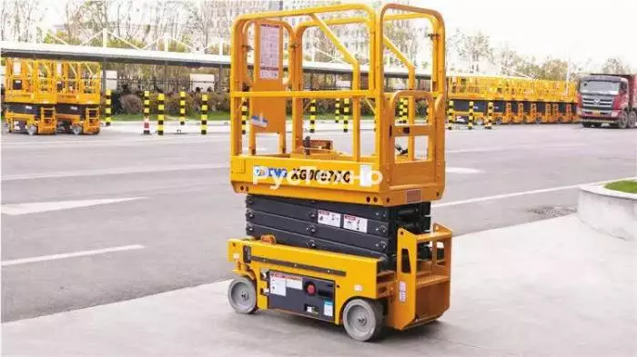 Ножничный подъемник XCMG XG0607DC